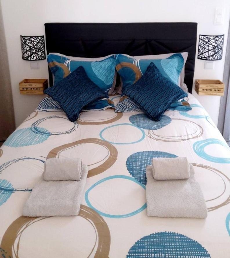Romytt Suite Saint-Quentin-la-Poterie Luaran gambar